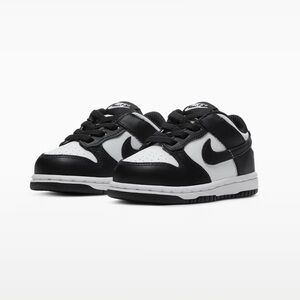 Nike Dunk Low Kids Sneakers in Black and White - Panda - Unisex